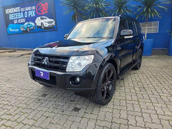 MITSUBISHI PAJERO FULL 3.8 HPE 4X4 V6 24V GASOLINA 4P AUTOMÁTICO